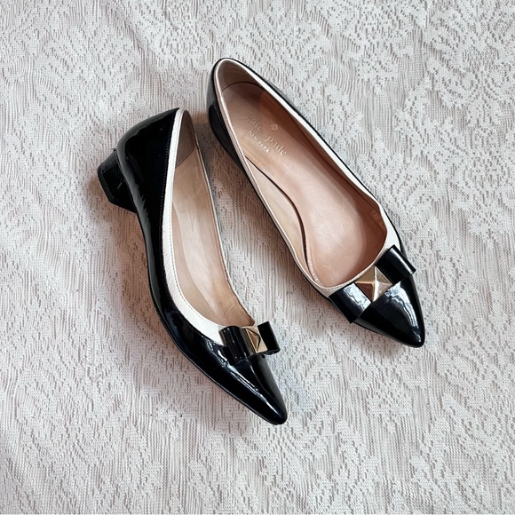 kate spade Shoes - Kate Spade patent leather pointed toe bow loafer